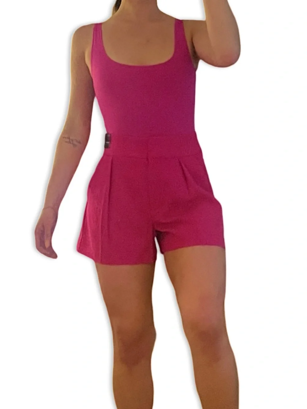 Express High-Rise Hot Pink Tailored Women's Shorts size 4 NWOT